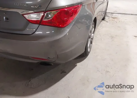 2013 Hyundai Sonata Limited 2.0T z USA, uszkodzony, nr VIN 5NPEC4AB4DH608925